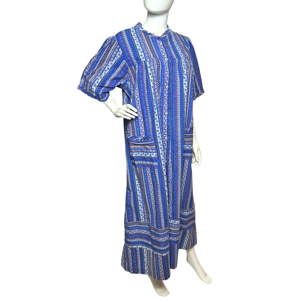 Vintage 1970s Cotton Calico Blue Snap Front Maxi House Dress Coat